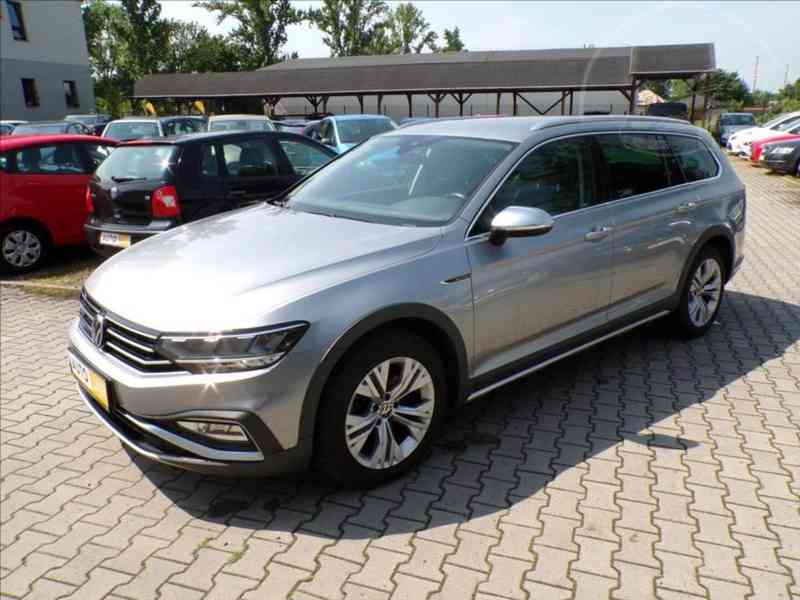Volkswagen Passat 2,0 TDI 4MOT, DSG Alltrack-DPH - foto 12