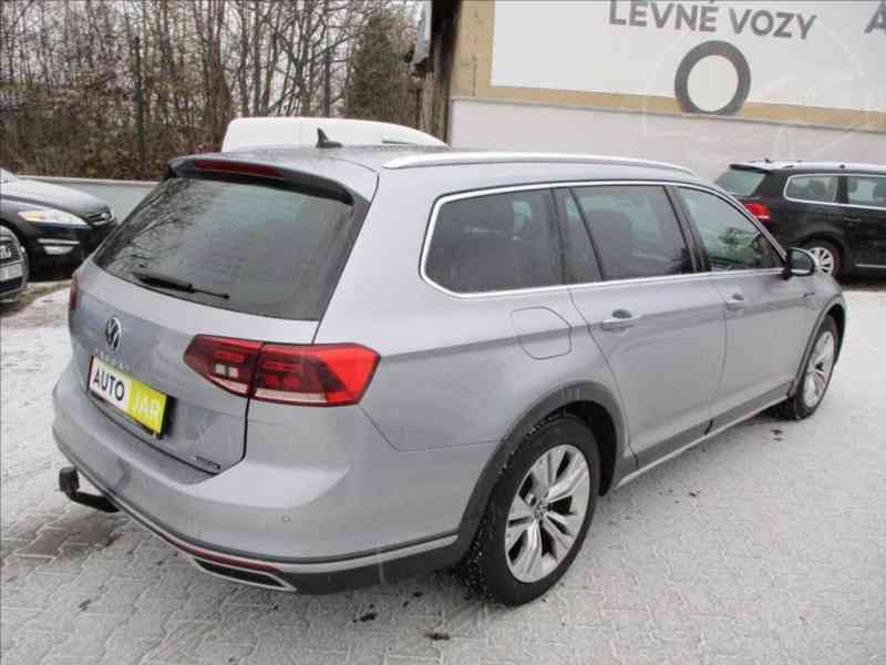 Volkswagen Passat 2,0 TDI 4MOT, DSG Alltrack-DPH - foto 3