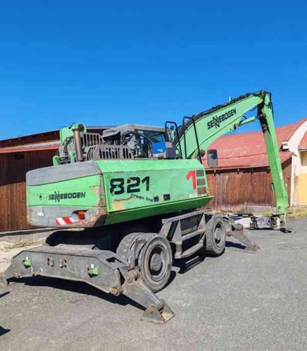 22t překládací bagr Sennebogen 821M - foto 2