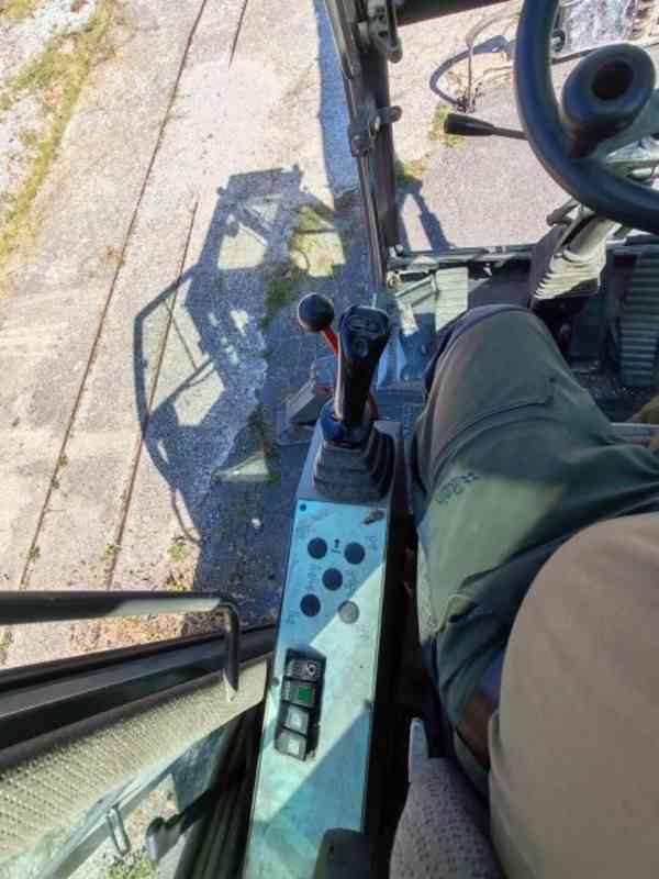 22t překládací bagr Sennebogen 821M - foto 7