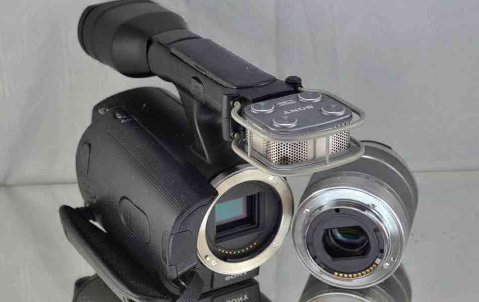 SONY NEX-VG10E+OBJ.*Handycam*14,2Mpx CMOS*Full HDV - foto 4