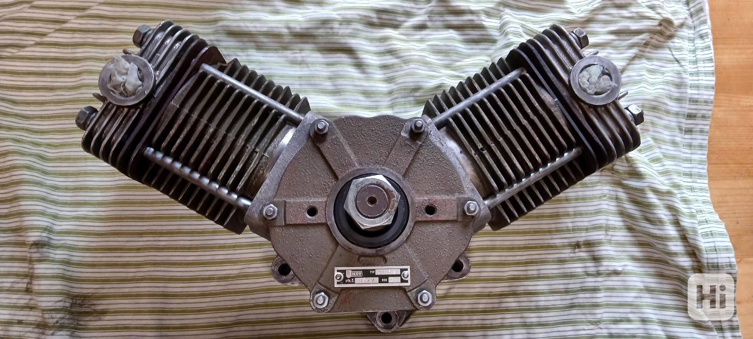 Komprezor tatra 813 - foto 1