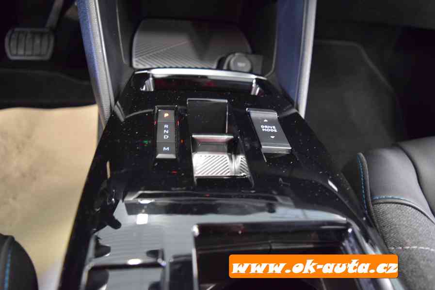 Citroën C4 X 1.2 PURETECH PACK 96 kW 2023-DPH - foto 16