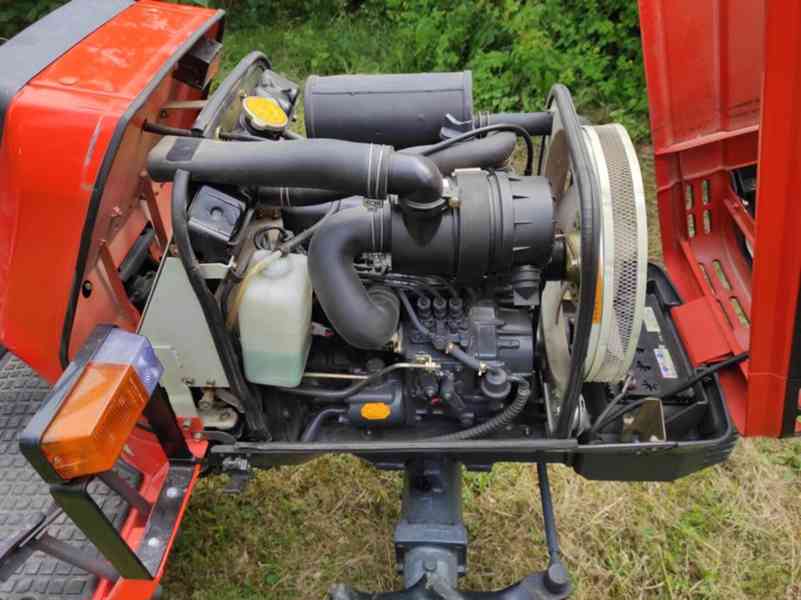 malotraktor Kubota Aste A-155, pouze  206 MTH  - foto 5