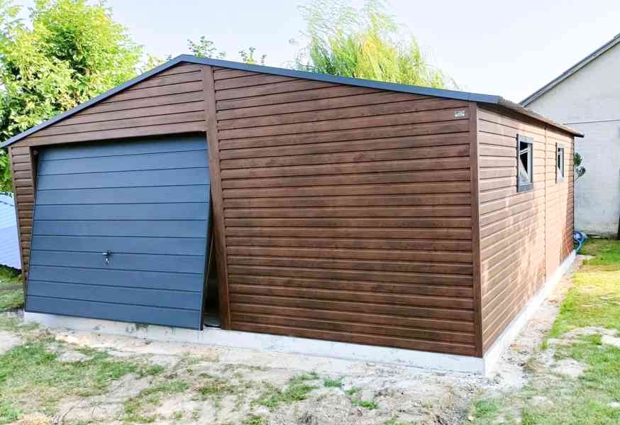Plechová garáž 6x6m, sedlová střecha - výklopná vrata TS244 - foto 2