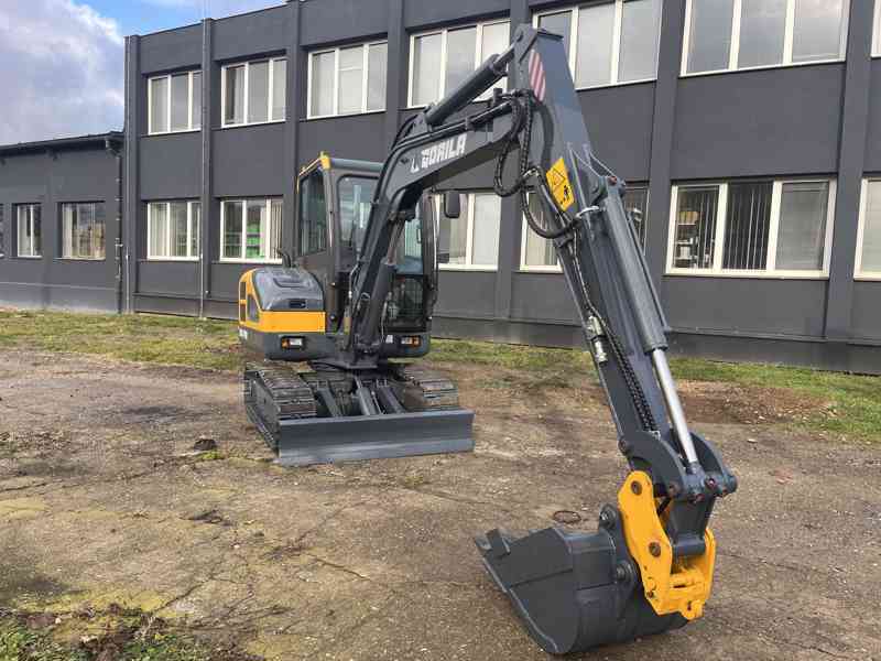 Pásový minibagr GORILA G50 I PRO CAB 5T Yanmar AKCE - foto 2