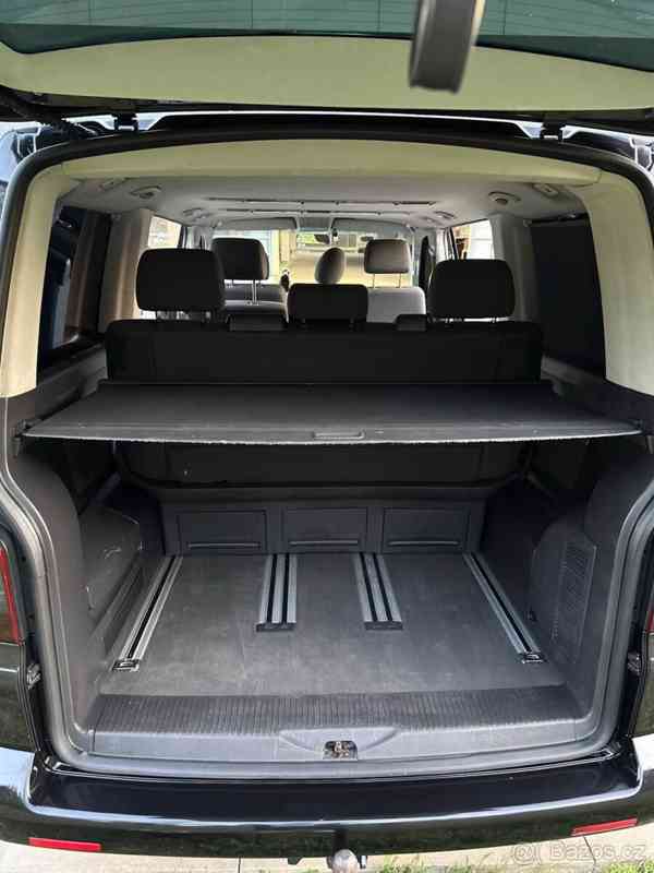 Volkswagen Multivan 2,5   96kw 2004 - foto 19