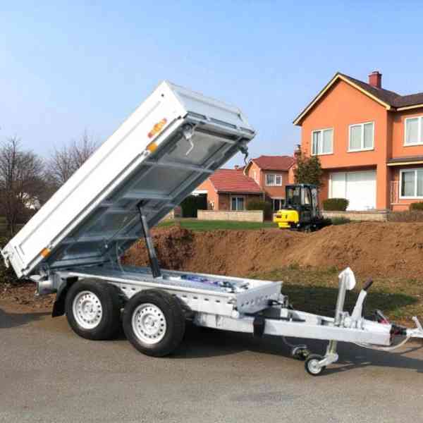 Nový 3-stranný hydraulicky sklopný přívěsný vozík 2700Kg - foto 1