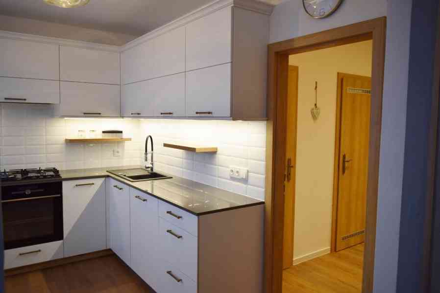 Pronájem velmi pěkného bytu 3+1 v Trutnově - foto 9