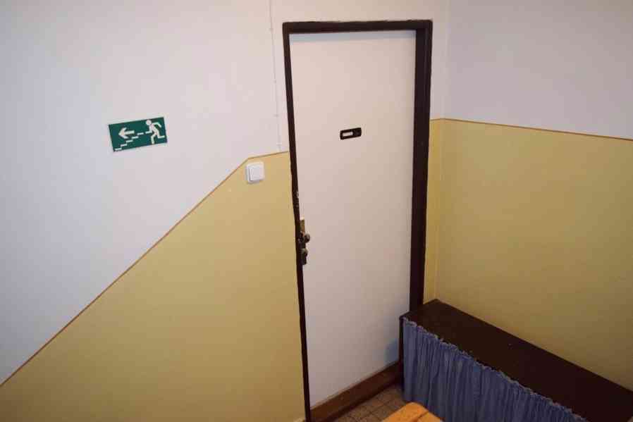 Pronájem velmi pěkného bytu 3+1 v Trutnově - foto 21