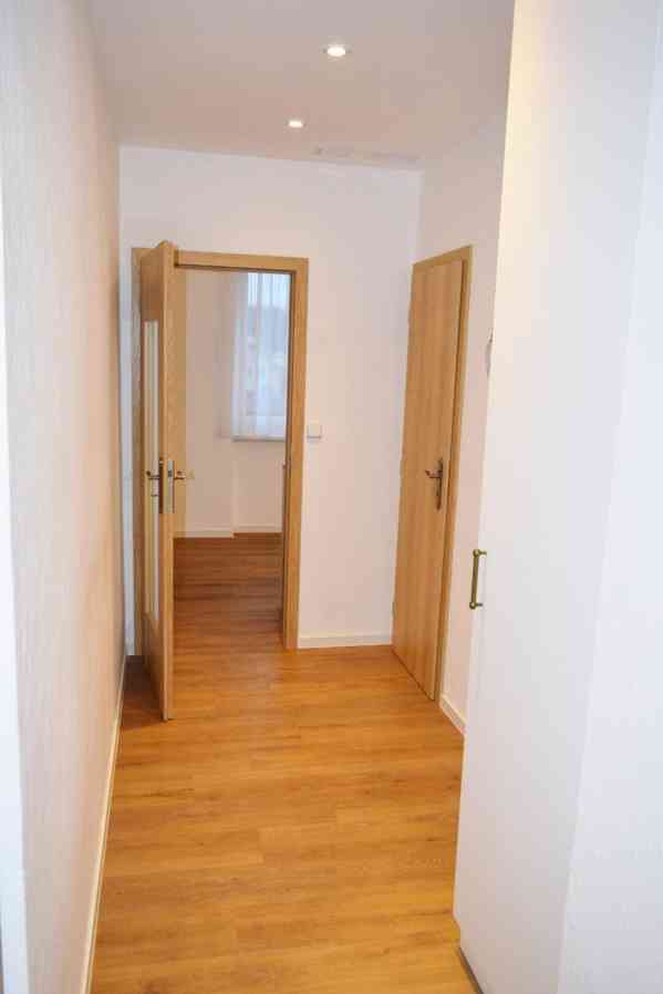 Pronájem velmi pěkného bytu 3+1 v Trutnově - foto 12