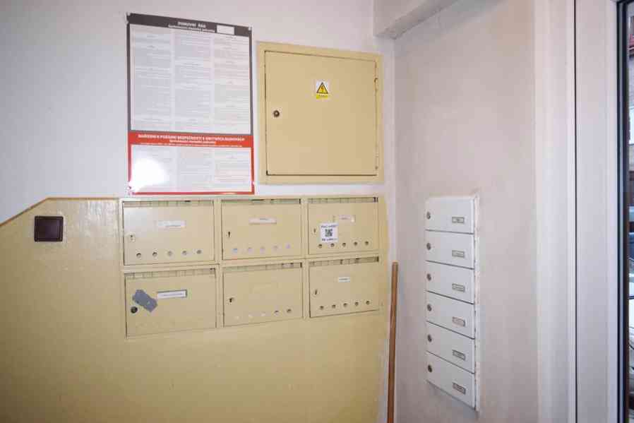 Pronájem velmi pěkného bytu 3+1 v Trutnově - foto 24