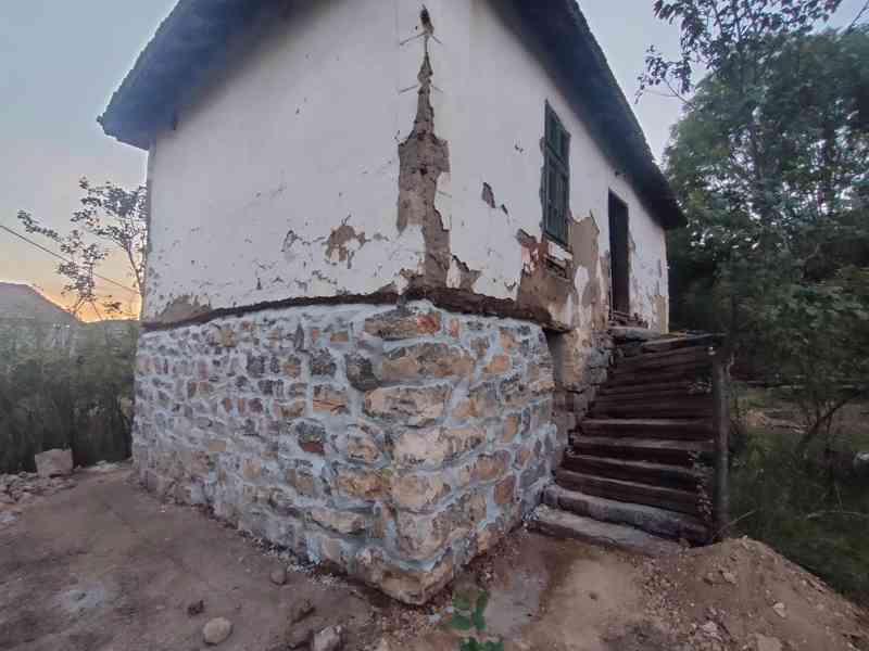 Rodinné sídlo na Staré planině (projekt) - foto 4