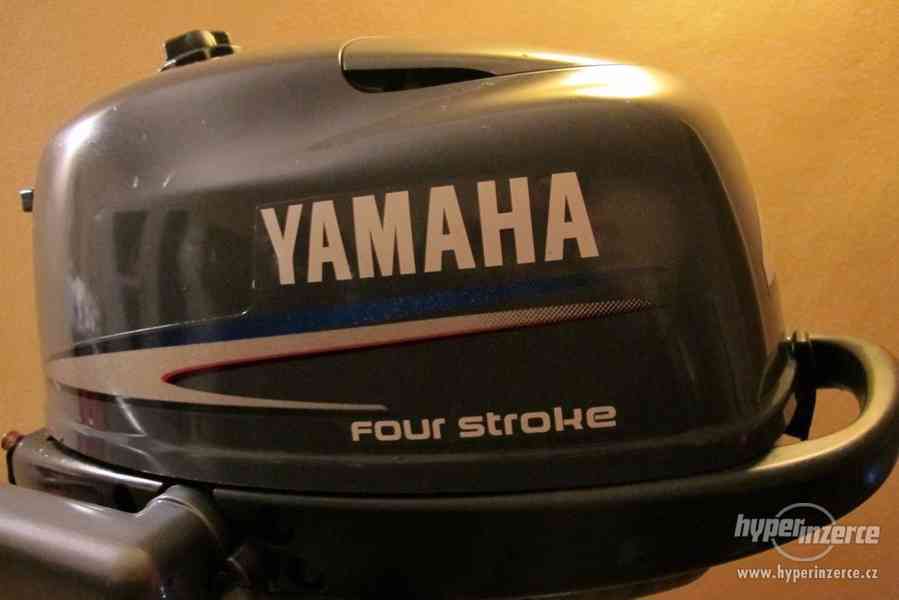 Lodní motor Yamaha 4/5 hp - foto 1