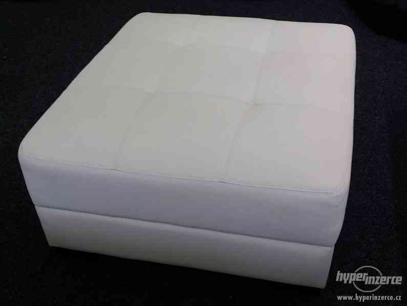Velký bílý taburet s koženou sedací částí - foto 2