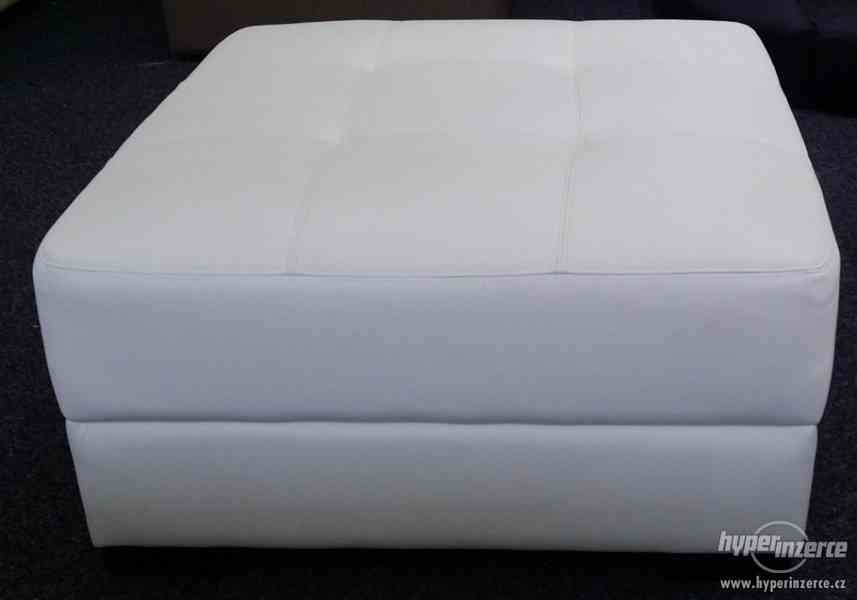 Velký bílý taburet s koženou sedací částí - foto 4