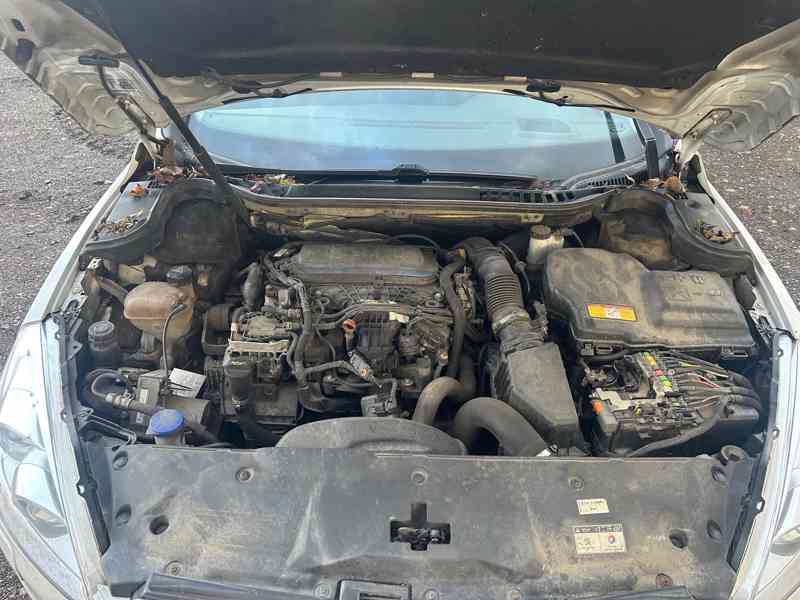 Peugeot 508SW 2,0HDI 120KW RHH prodám díly z vozu - foto 7
