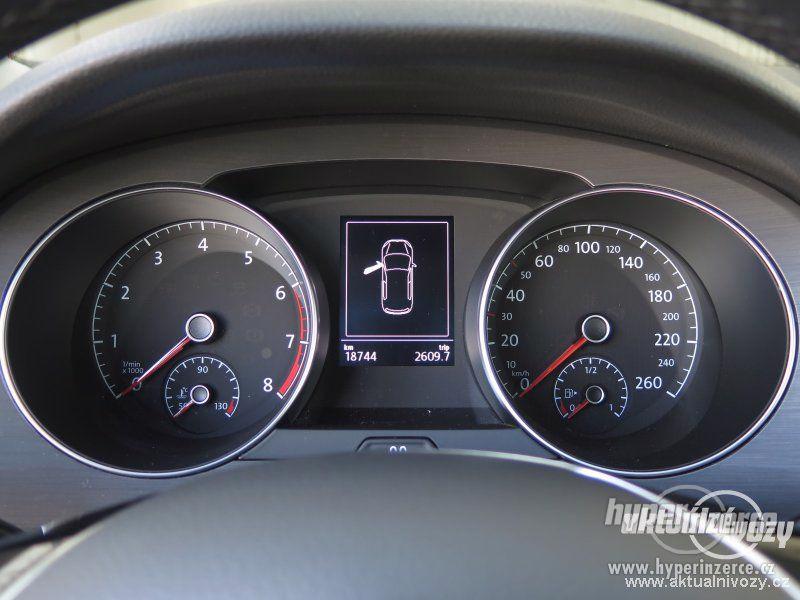 VW Golf Sportsvan 1.0 TSI 81kW 1.0, benzín, rok 2018 - foto 3