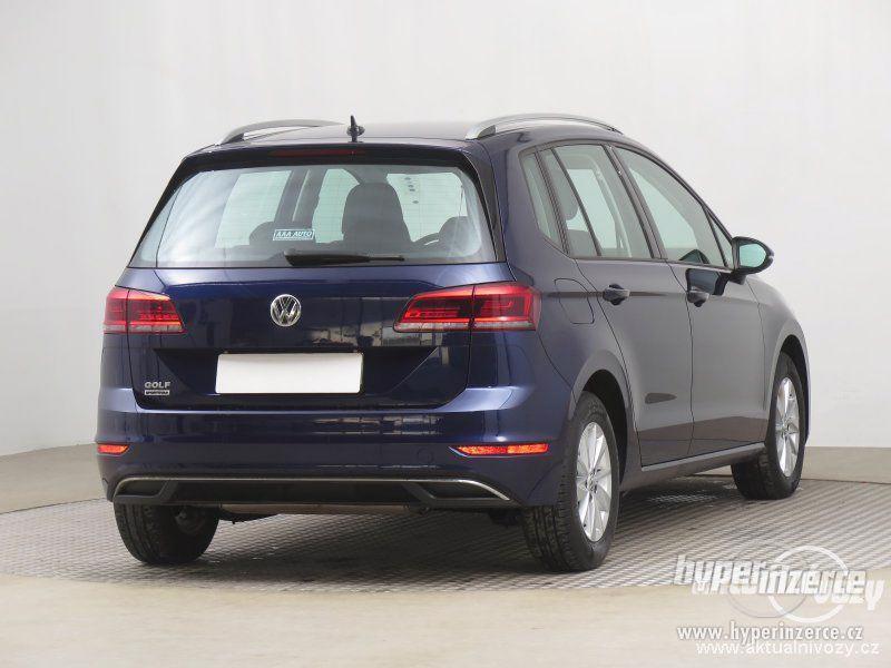 VW Golf Sportsvan 1.0 TSI 81kW 1.0, benzín, rok 2018 - foto 4