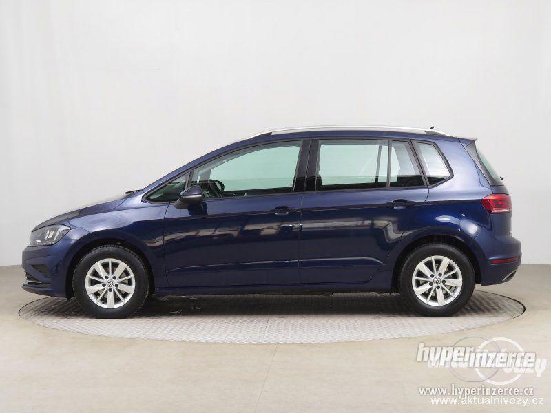 VW Golf Sportsvan 1.0 TSI 81kW 1.0, benzín, rok 2018 - foto 5