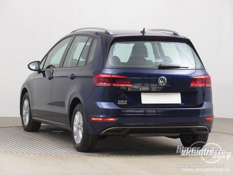 VW Golf Sportsvan 1.0 TSI 81kW 1.0, benzín, rok 2018 - foto 16