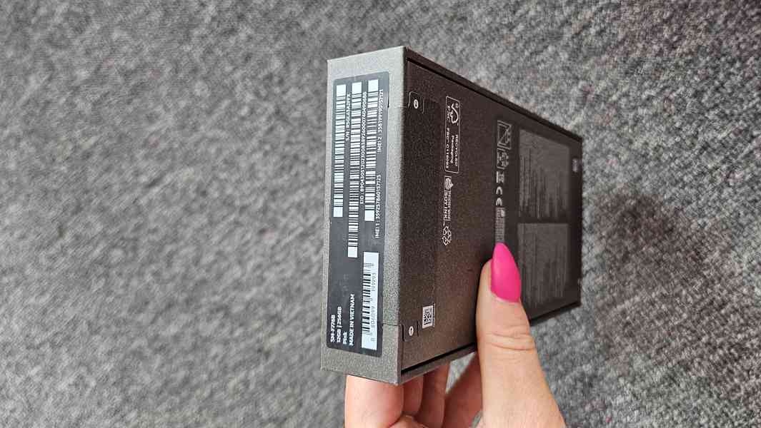 Samsung Z Flip8 nový - foto 6