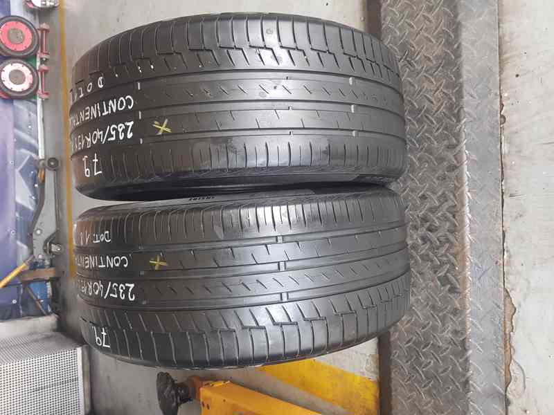 235/40R19 - foto 2