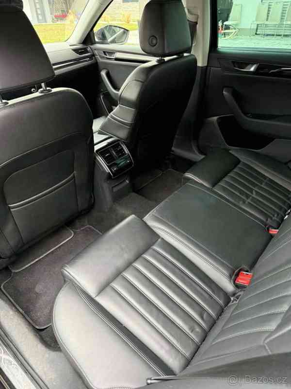 Škoda Superb 2,0   TDI 140 kW 4x4 DSG - foto 9