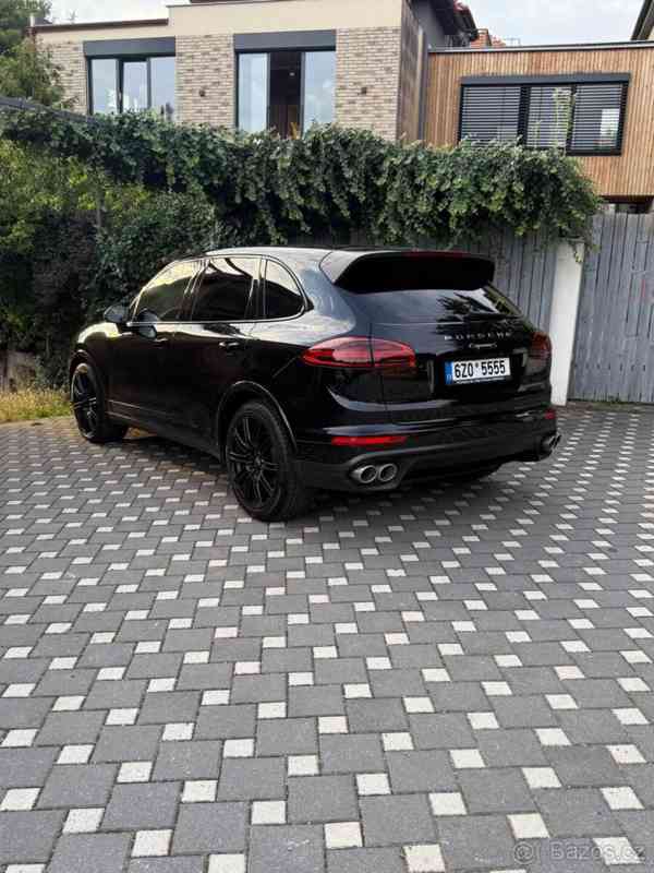 Porsche Cayenne 4,2   S V8 - foto 5