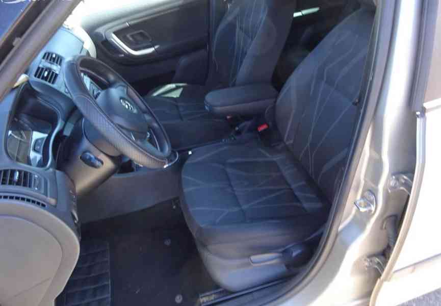 Škoda Fabia 1.2 TSI Combi r.v.2013 (63 kw) - foto 14