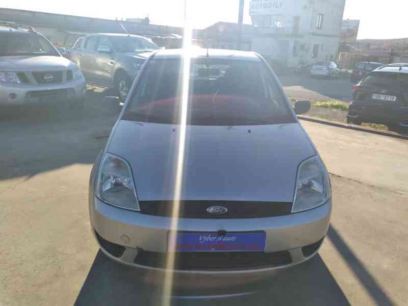 FORD FIESTA 1.3 8V - foto 2
