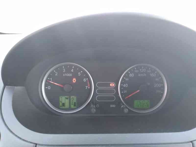 FORD FIESTA 1.3 8V - foto 16