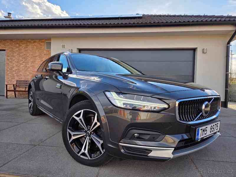 Volvo V90 najeto 122tis KM, plná výbava - foto 1