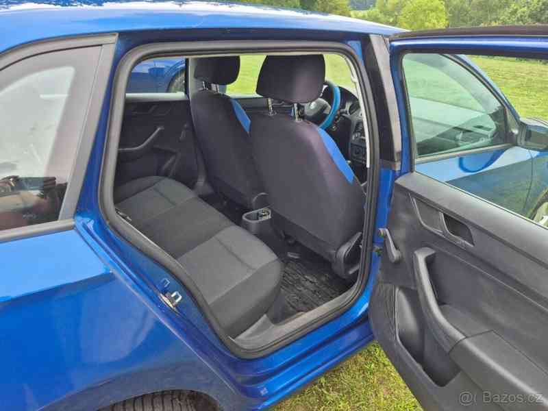 Škoda Rapid 1,2   TSI, 66 kW - foto 18