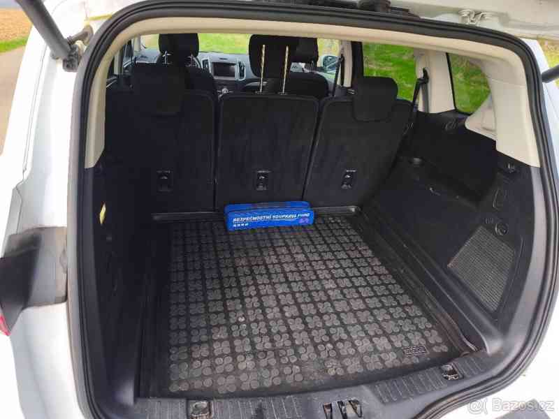 Ford S-MAX 2,0   EcoBlue Titanium 2019, 110kW - foto 11