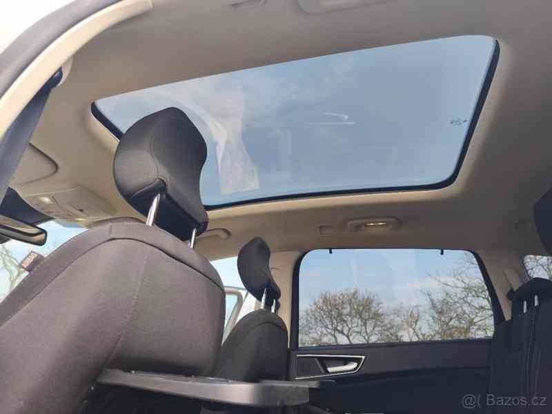 Ford S-MAX 2,0   EcoBlue Titanium 2019, 110kW - foto 16