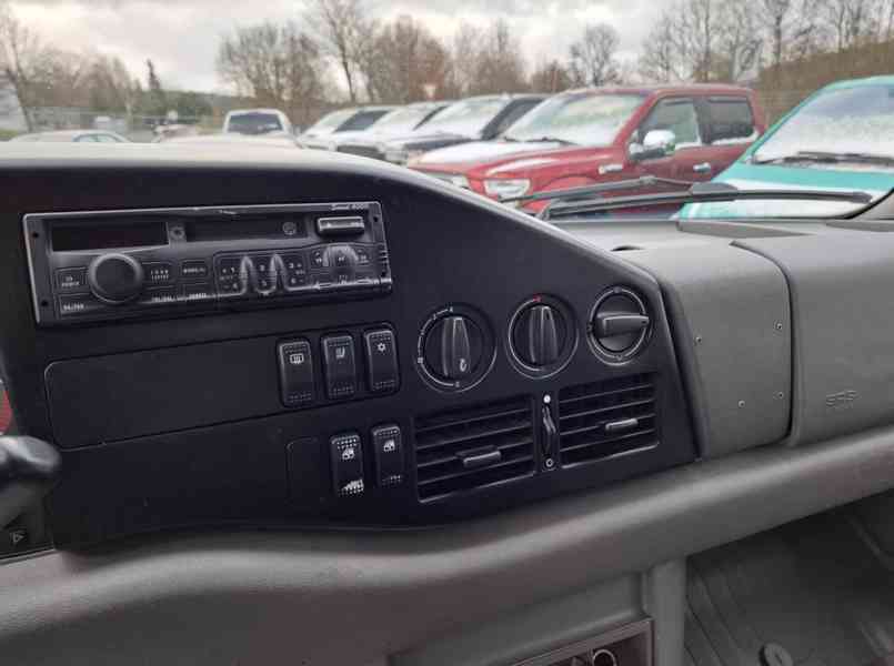 Volkswagen LT 28 2,5TDI 80kw - foto 12