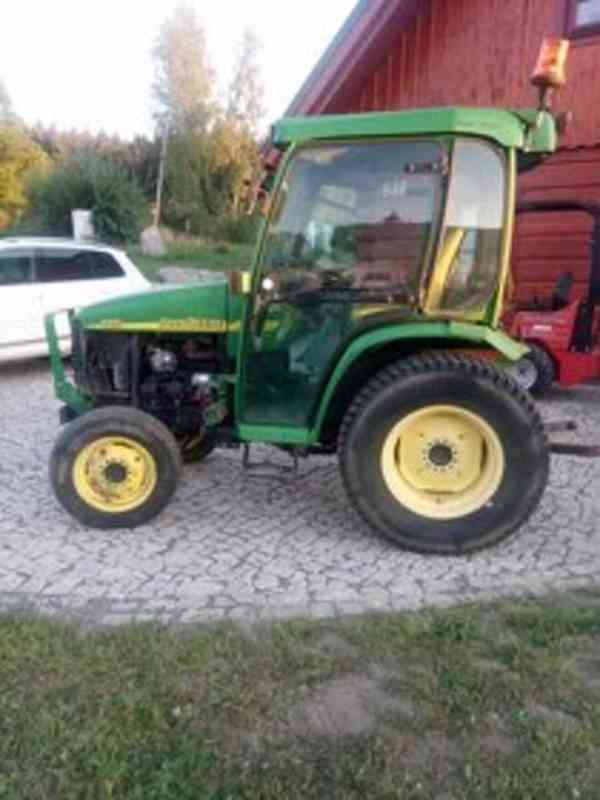 Traktor John Deere 4410 - foto 5