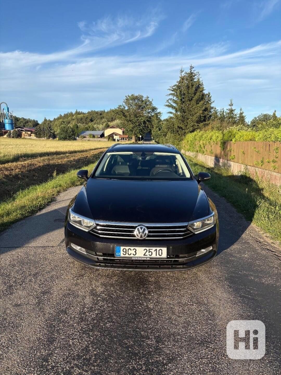 Volkswagen Passat 2,0   TDI Highline/LEDER/LED/ACC - foto 1