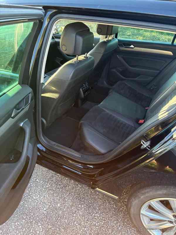 Volkswagen Passat 2,0   TDI Highline/LEDER/LED/ACC - foto 7