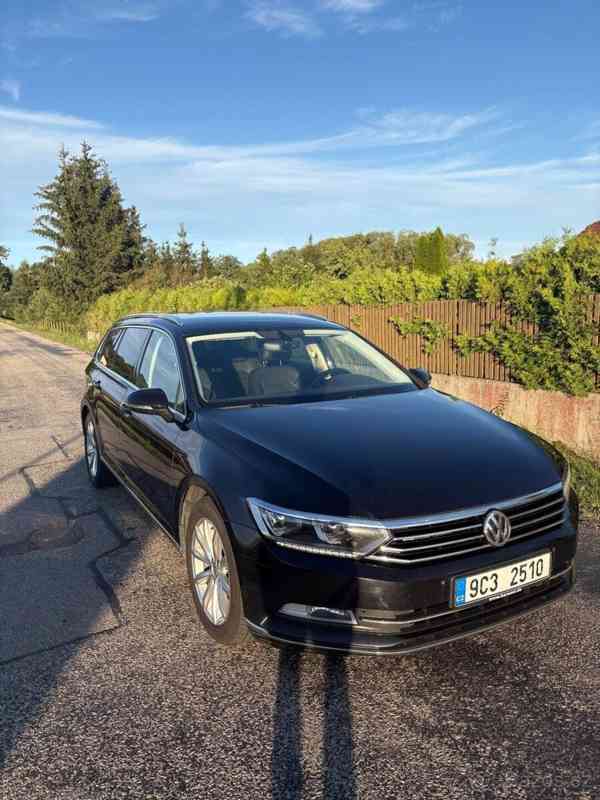 Volkswagen Passat 2,0   TDI Highline/LEDER/LED/ACC - foto 15