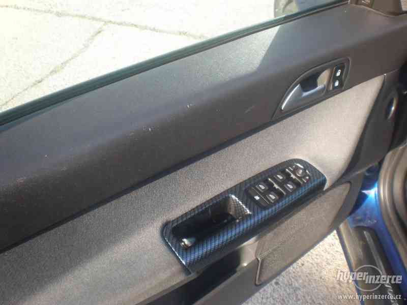 VOLVO V50 2,0 D Monument 6 rychlostni - foto 9