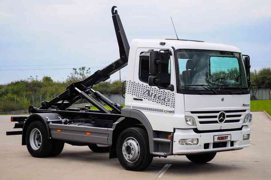 MERCEDES ATEGO 1318 HÁKOVÝ NOSIČ KONTEJNERŮ EURO4 - foto 67