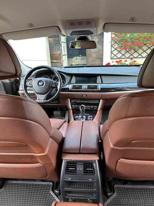 BMW Řada 5 3,0   GT xDrive 2012 výborný stav - foto 11