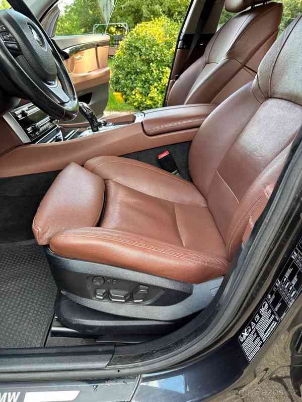 BMW Řada 5 3,0   GT xDrive 2012 výborný stav - foto 7