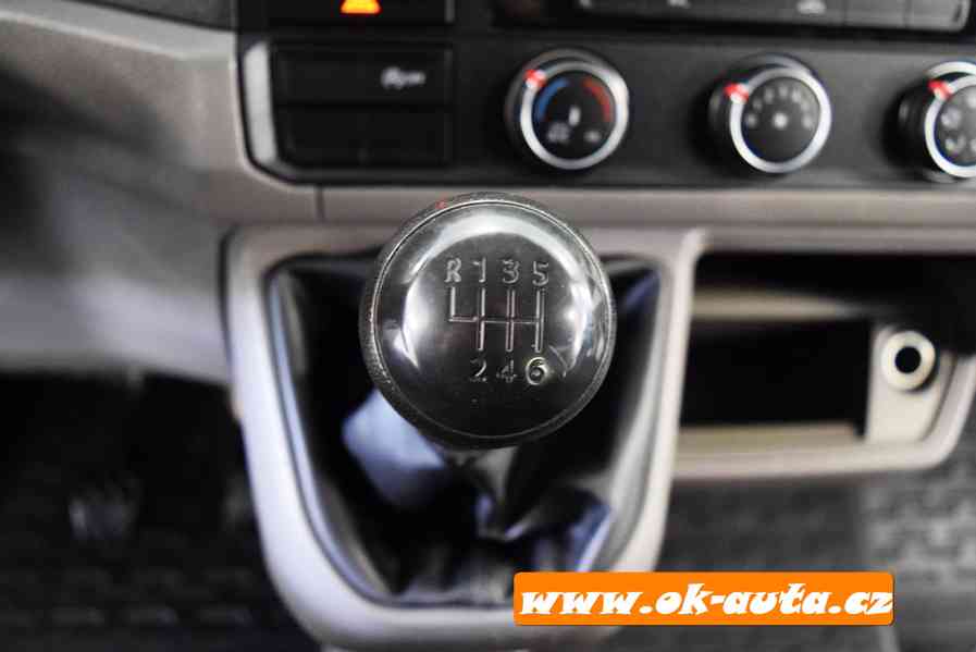 Volkswagen Crafter 2.0 TDI 4 MOTION 7 MÍST 2020-DPH - foto 17