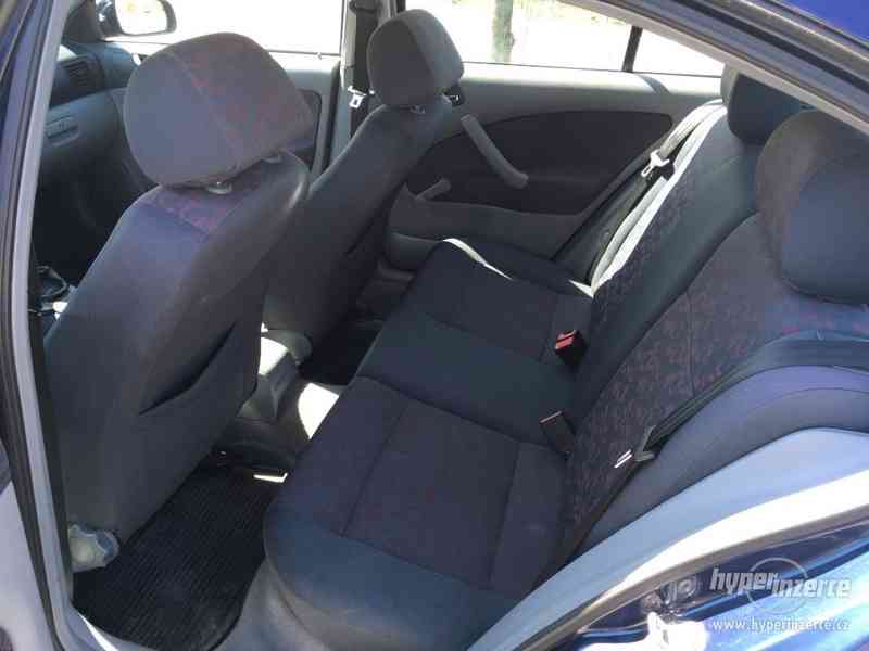 PRODEJ - Škoda Octavia 1.6 74kw - foto 7