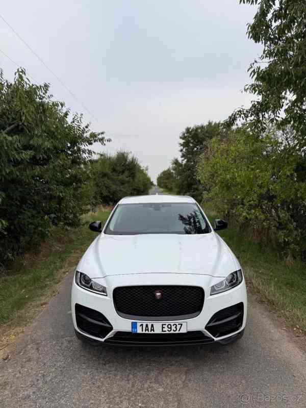 Jaguar F-Pace 2,0 136Kw AWD - foto 7