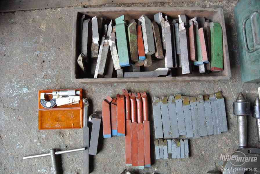 Soustruh SV18 RA/750 + příslušenství - foto 5