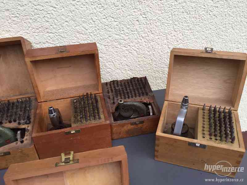 Vybavení hodinářské dílny - foto 7